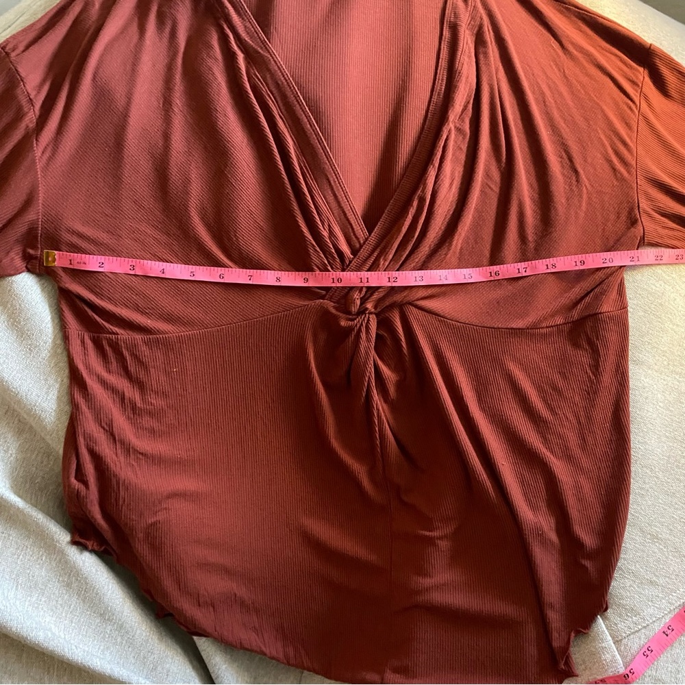 FREE PEOPLE Open Back Ribbed Long Sleeved Flowy Top - Picture 11 of 15